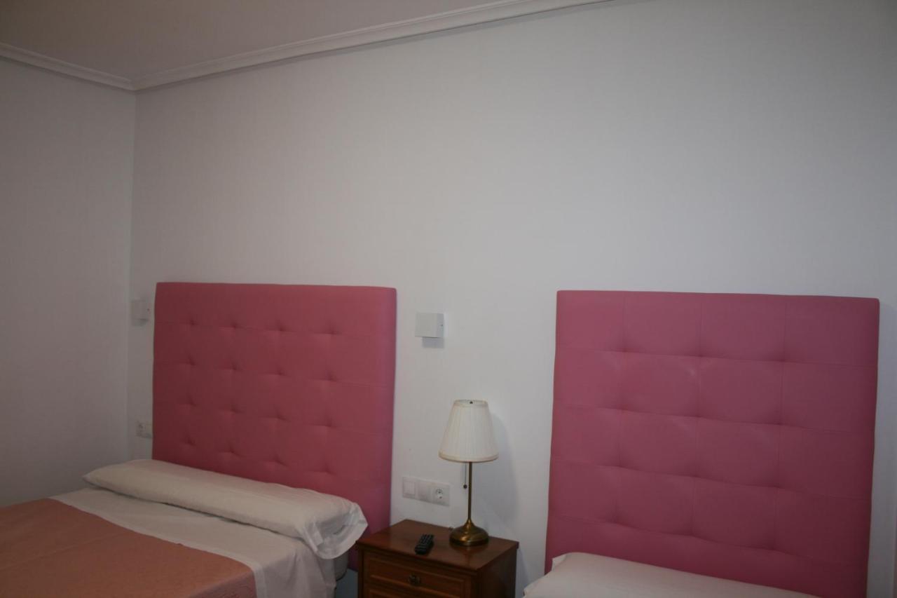 מלון La Bañeza Mirador Del Ermitage מראה חיצוני תמונה