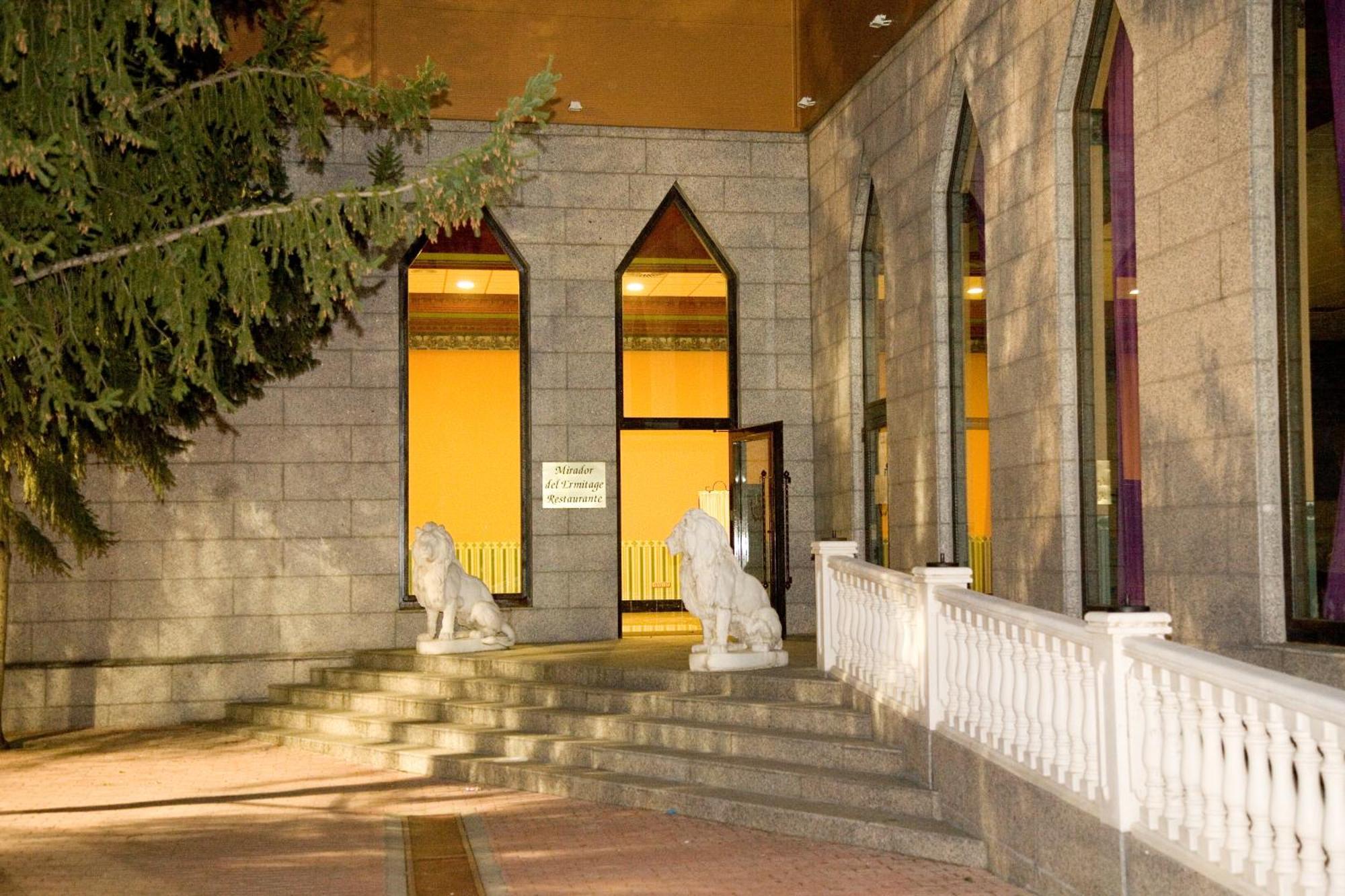 מלון La Bañeza Mirador Del Ermitage מראה חיצוני תמונה